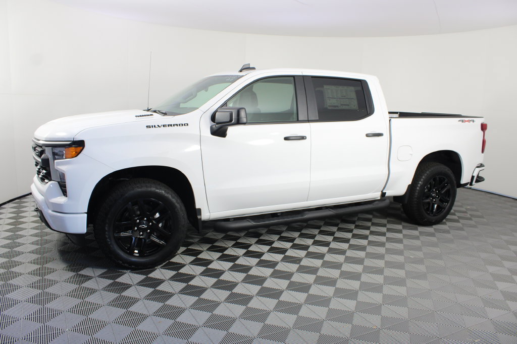 New 2026 Chevrolet Silverado 1500 Custom w/ Turbomax Blackout Package AWD/4WD image 2