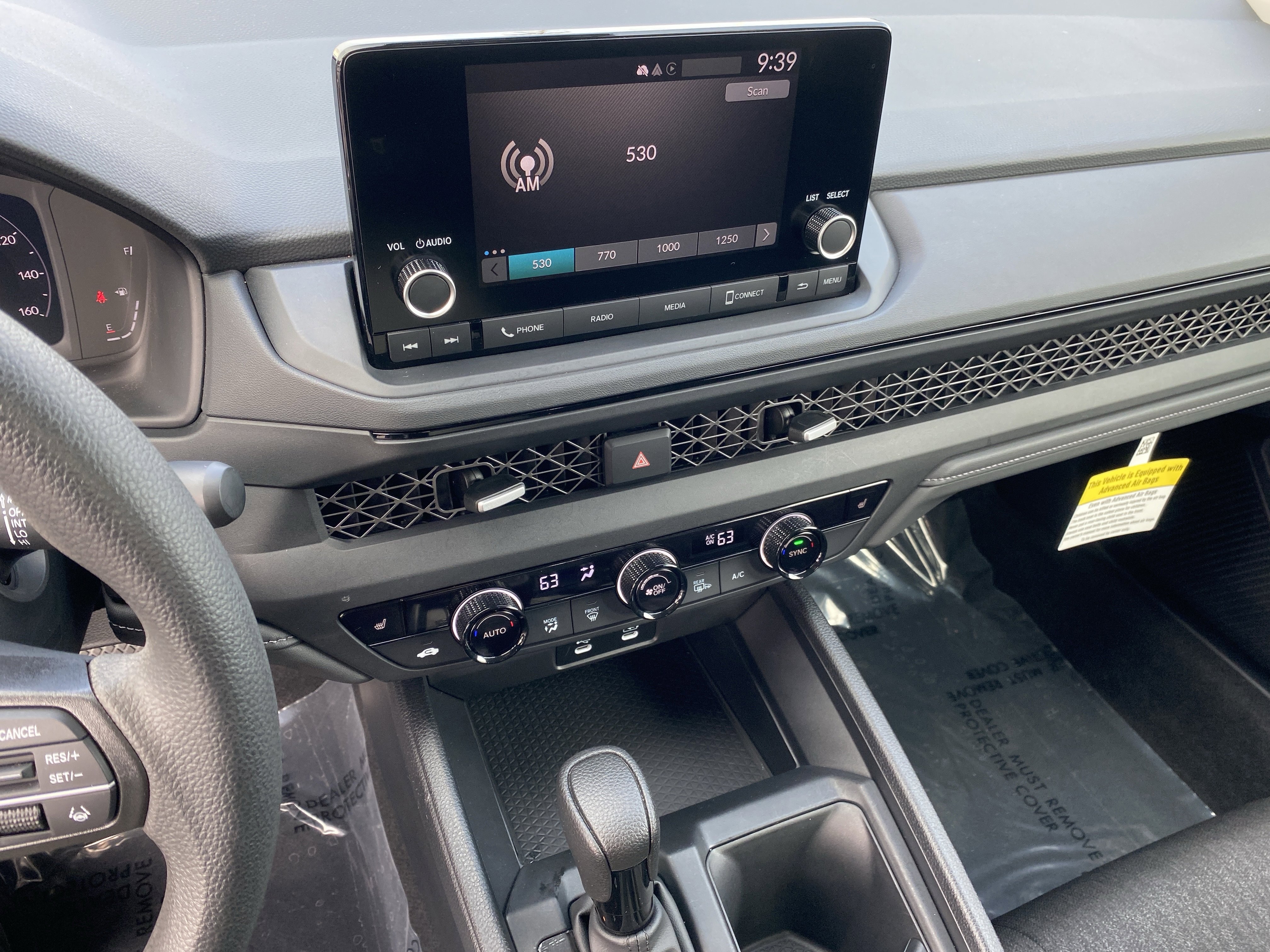 Certified 2025 Honda Accord SE image 19