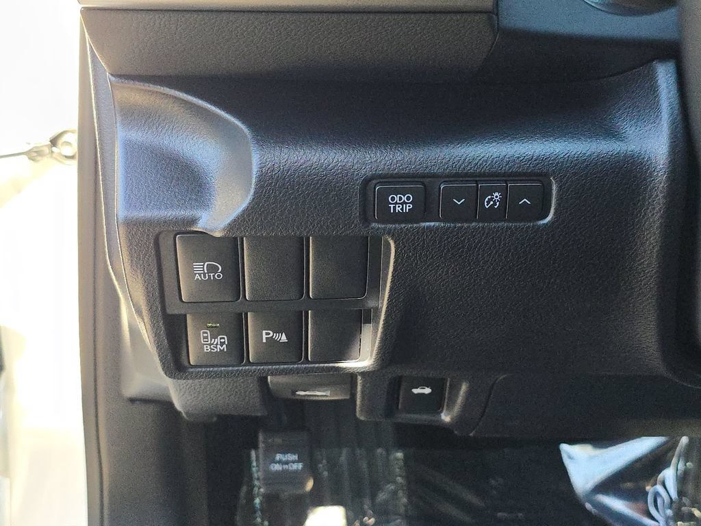 Used 2020 Lexus IS 300 w/ Navigation Package RWD image 32