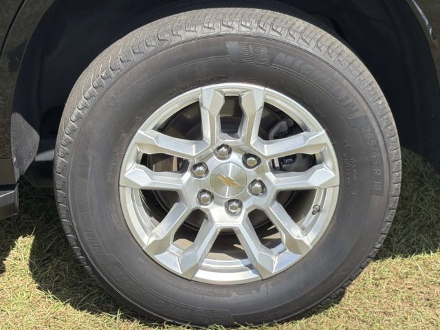 Used 2025 Chevrolet Tahoe LT RWD image 18