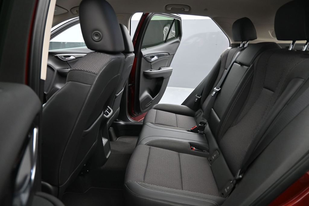 Used 2023 Buick Envision Preferred AWD/4WD image 18