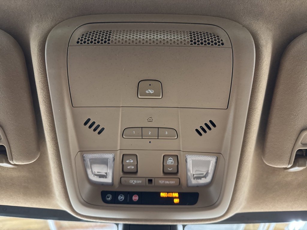 Used 2017 Cadillac XT5 Platinum image 20