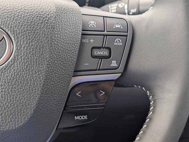 New 2026 Toyota Camry Hybrid image 17