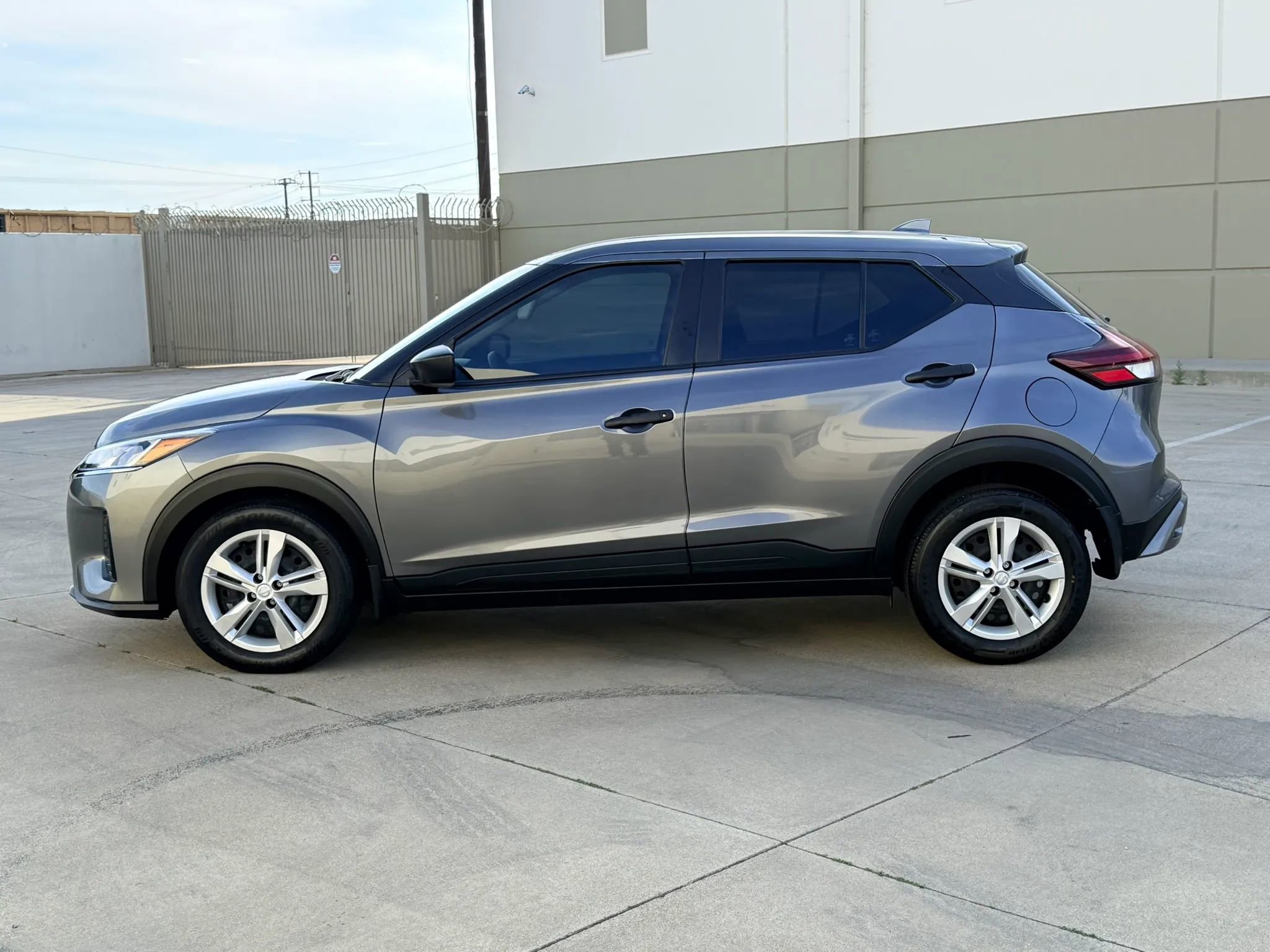 Used 2024 Nissan Kicks S FWD image 8