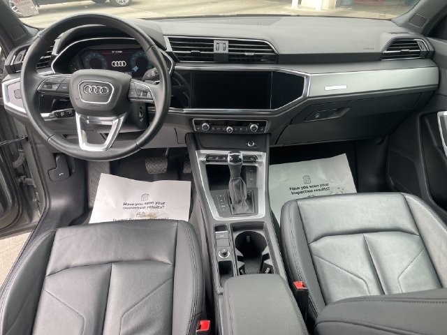 Used 2025 Audi Q3 2.0T Premium AWD/4WD image 13