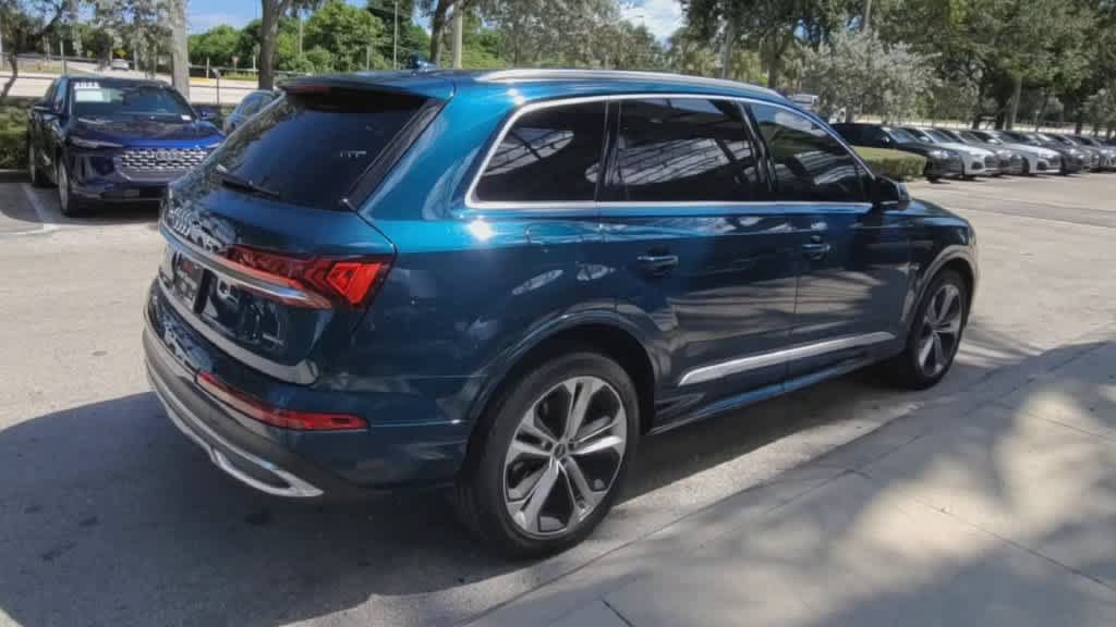 Certified 2022 Audi Q7 3.0T Premium Plus AWD/4WD image 8