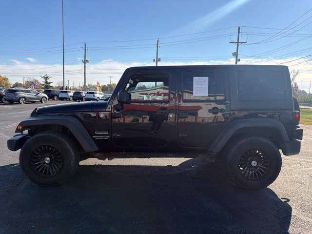 Used 2015 Jeep Wrangler Unlimited Sport w/ Quick Order Package 24S AWD/4WD image 4
