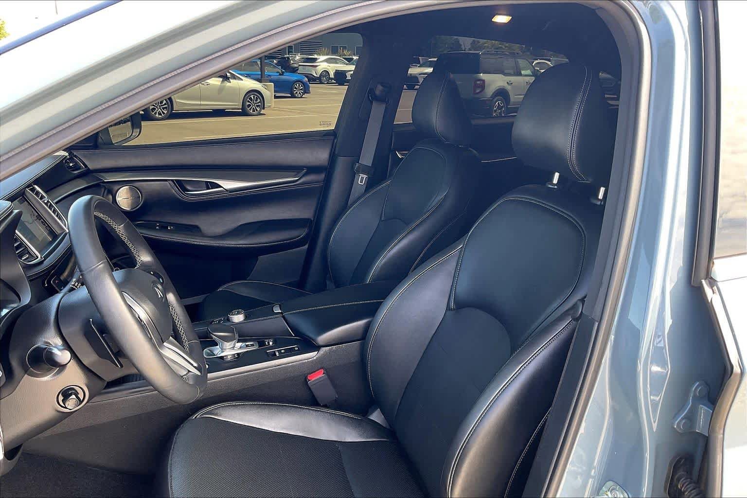 Used 2023 INFINITI QX55 Essential AWD/4WD image 8