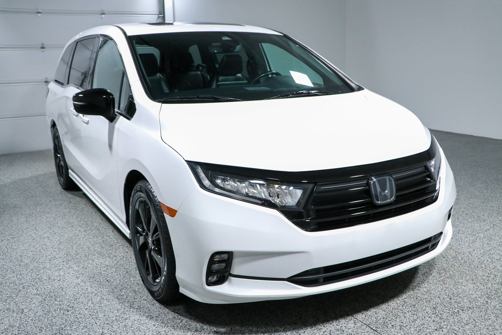 Used 2023 Honda Odyssey Sport image 5