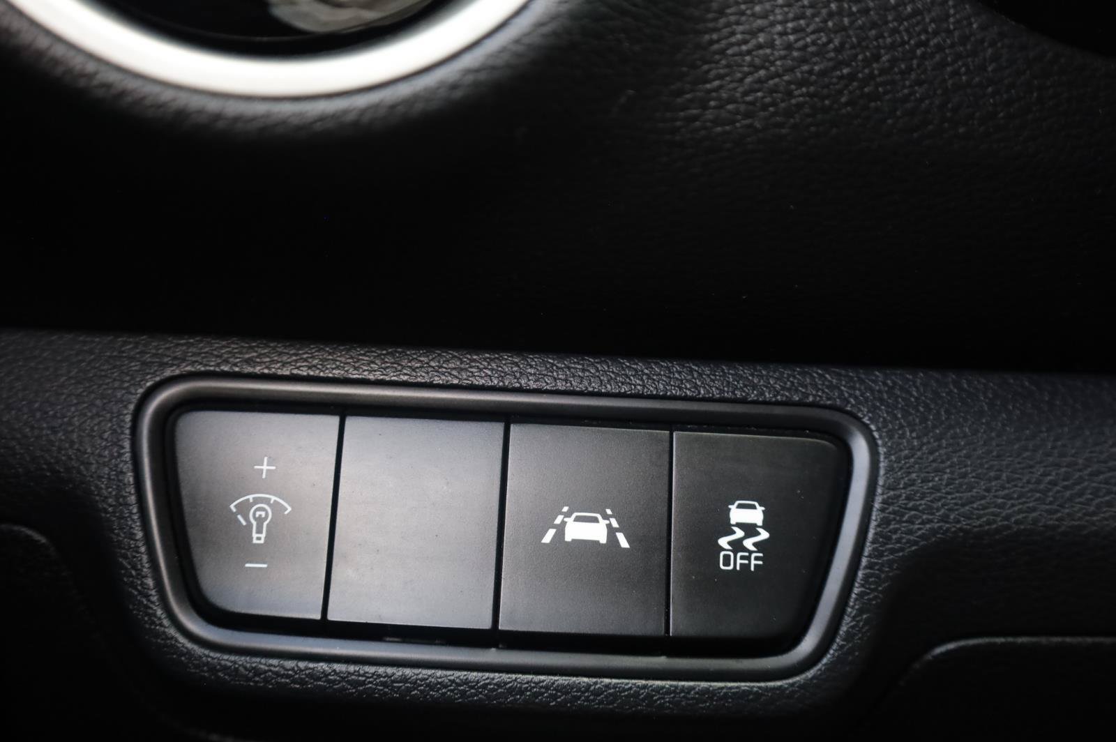 Used 2019 Kia Forte LXS FWD image 33