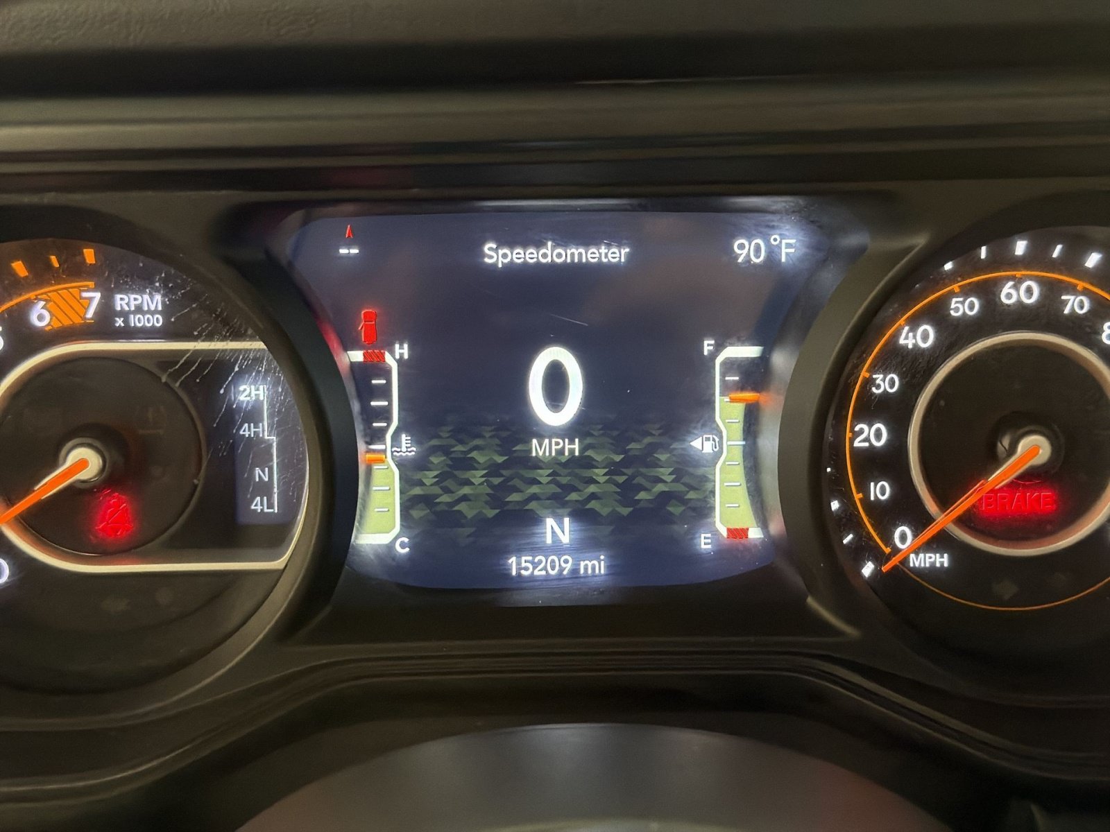 Used 2024 Jeep Wrangler Unlimited Rubicon w/ Safety Group AWD/4WD image 17