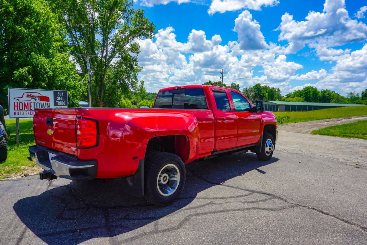 Used 2015 Chevrolet Silverado 3500 LT w/ LT Convenience Package AWD/4WD image 3