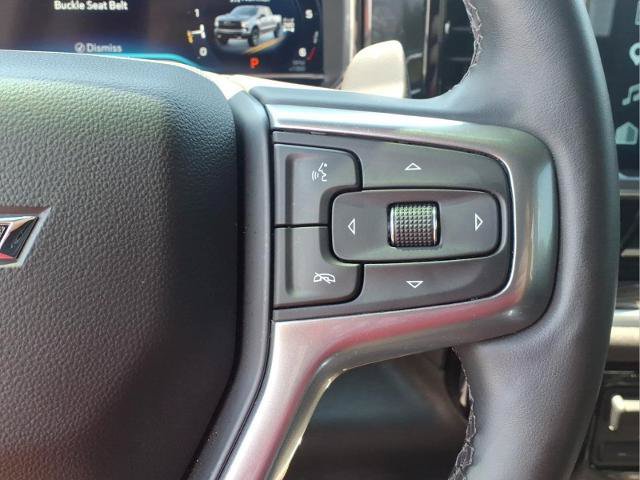 Used 2025 Chevrolet Silverado 1500 LT Trail Boss w/ Convenience Package II AWD/4WD image 18