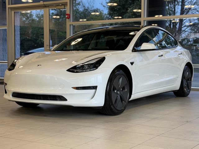 Used 2023 Tesla Model 3 Standard Range RWD image 3