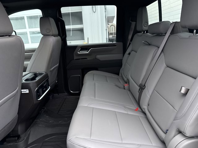 New 2026 GMC Sierra 2500 SLT w/ SLT Premium Package image 4