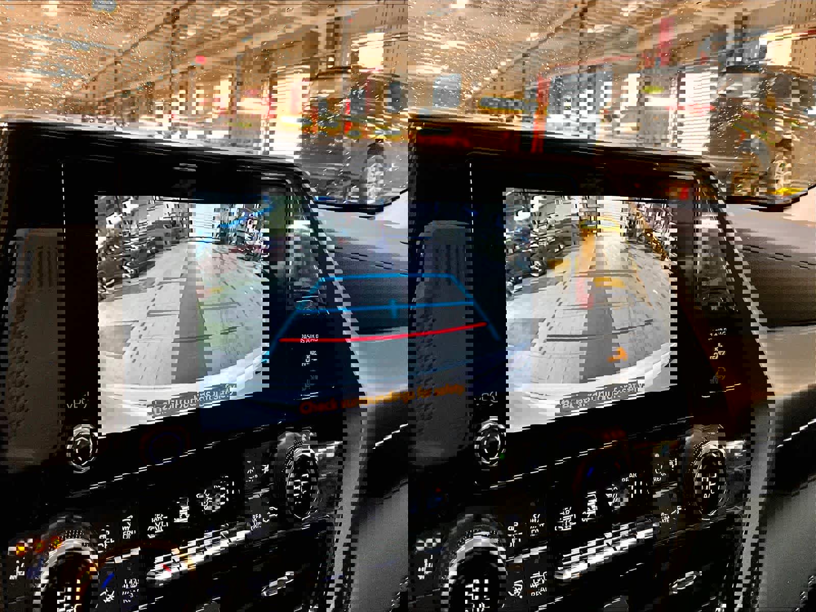 Used 2023 Toyota Highlander XLE image 20