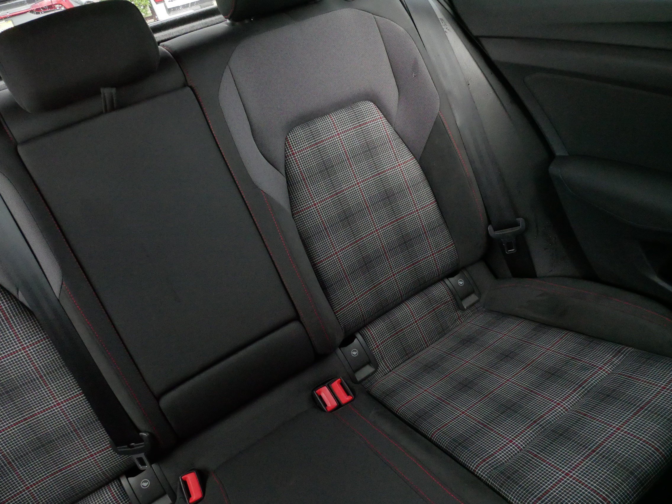 Certified 2022 Volkswagen GTI SE FWD image 14