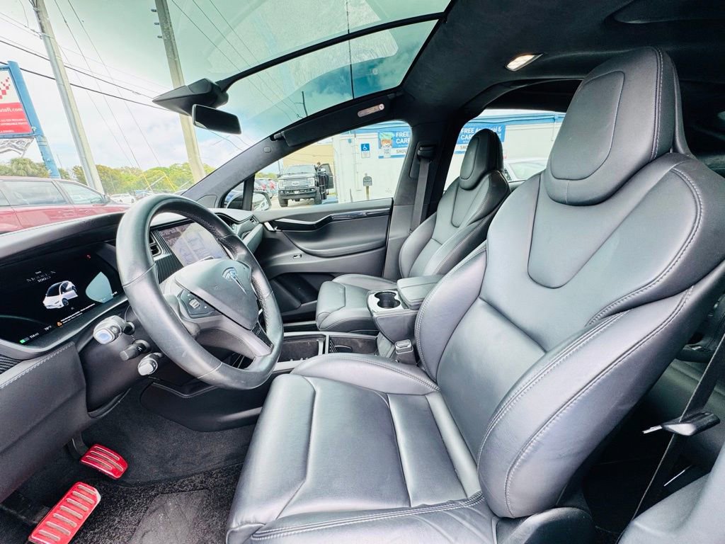 Used 2019 Tesla Model X 100D image 13