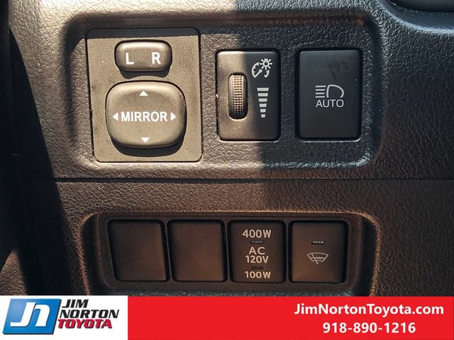 Used 2023 Toyota 4Runner SR5 Premium w/ Moonroof Package RWD image 23