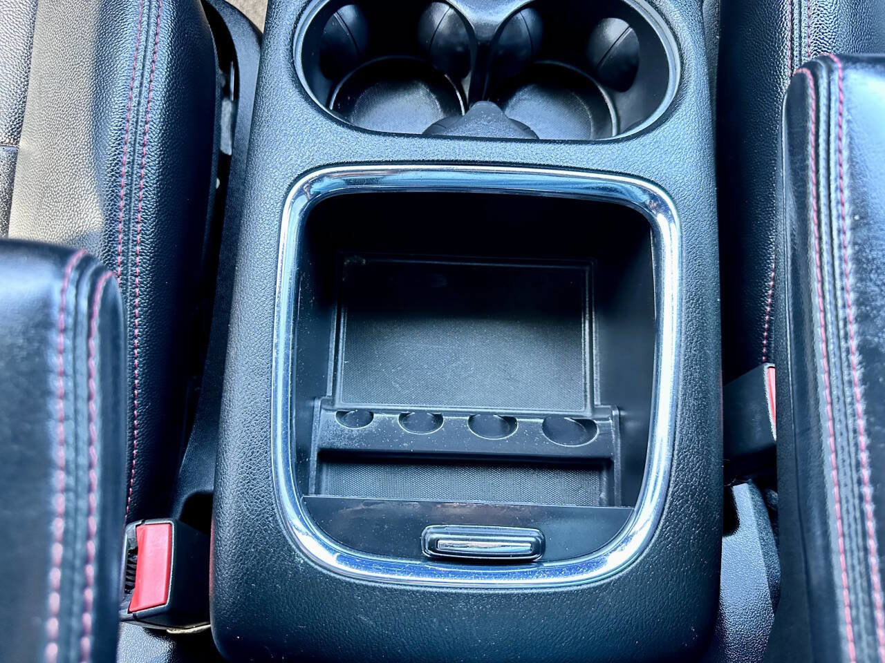 Used 2019 Dodge Grand Caravan GT image 21