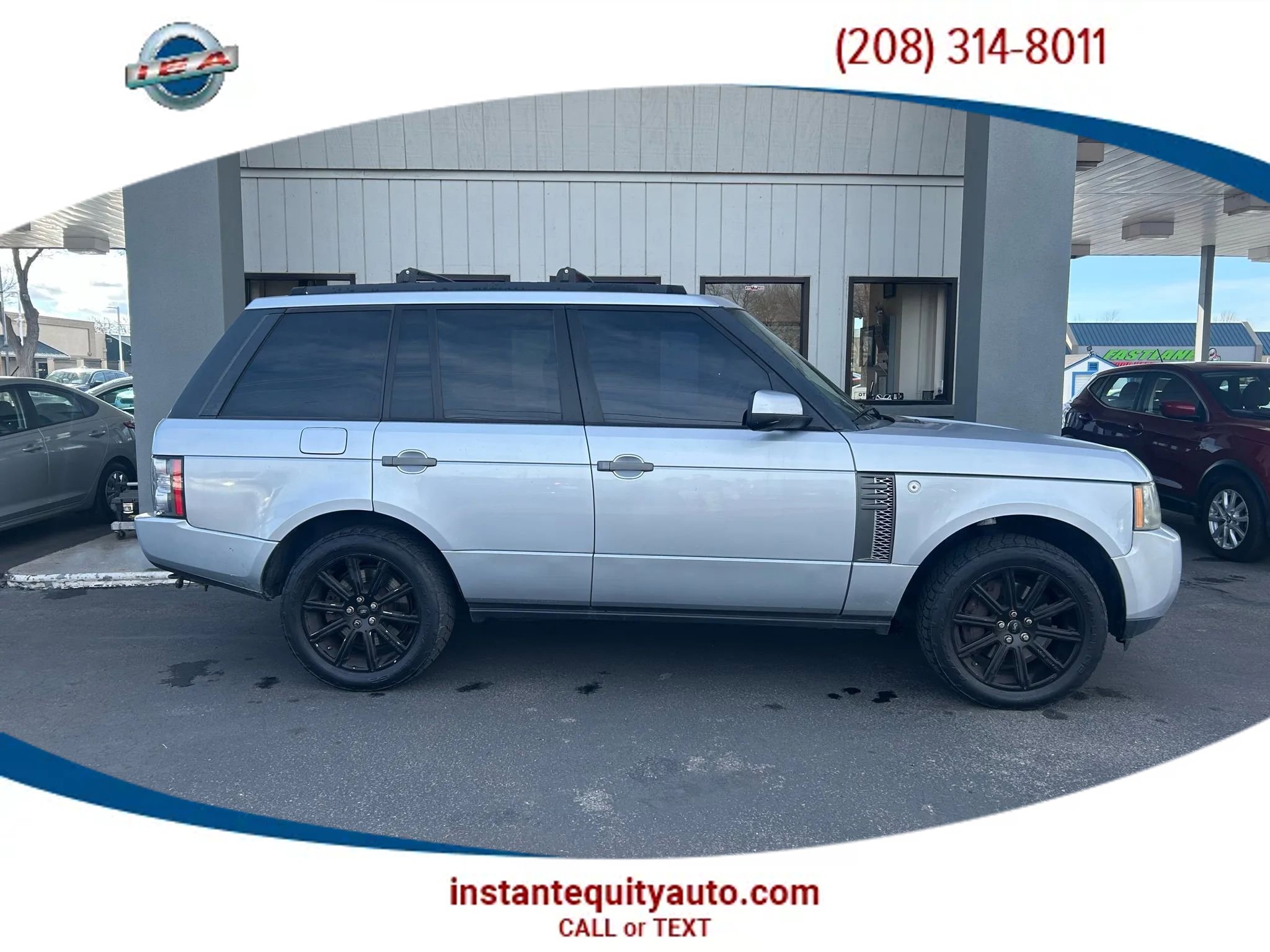 Used 2010 Land Rover Range Rover Supercharged image 1