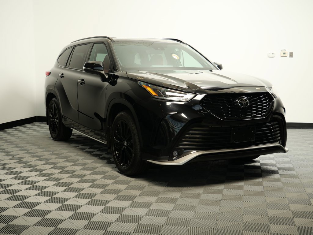 Used 2023 Toyota Highlander L