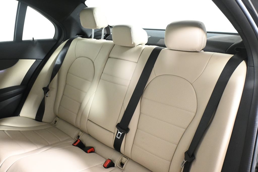 Certified 2020 Mercedes-Benz C 300 4MATIC Sedan image 4