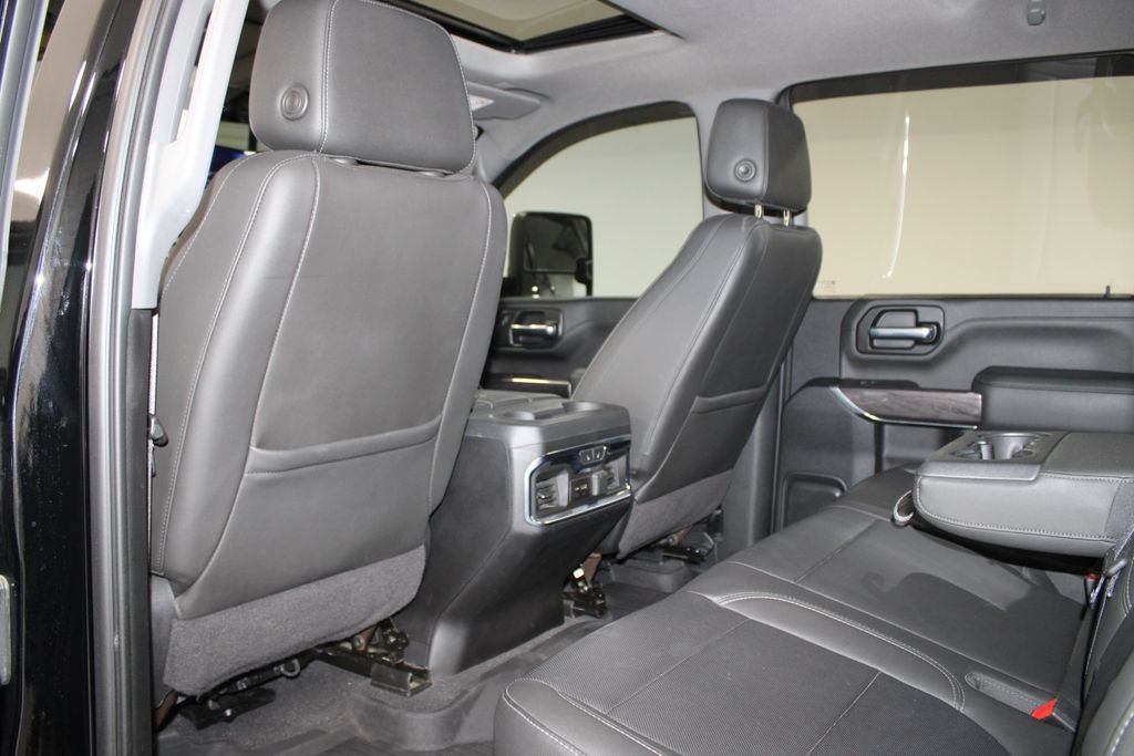 Used 2020 Chevrolet Silverado 3500 LTZ AWD/4WD image 28