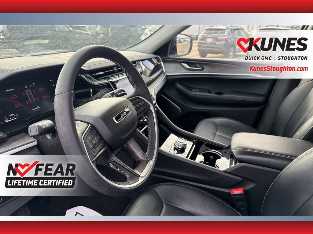 Used 2022 Jeep Grand Cherokee Limited 4xe image 23