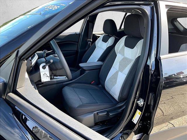 Certified 2026 Chevrolet Trax LS FWD image 26