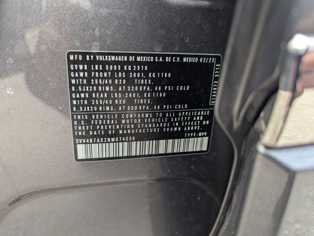 Certified 2022 Volkswagen Tiguan SEL R-Line image 30