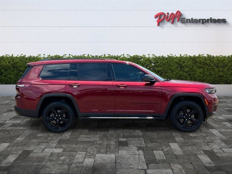Used 2024 Jeep Grand Cherokee L Altitude AWD/4WD image 7
