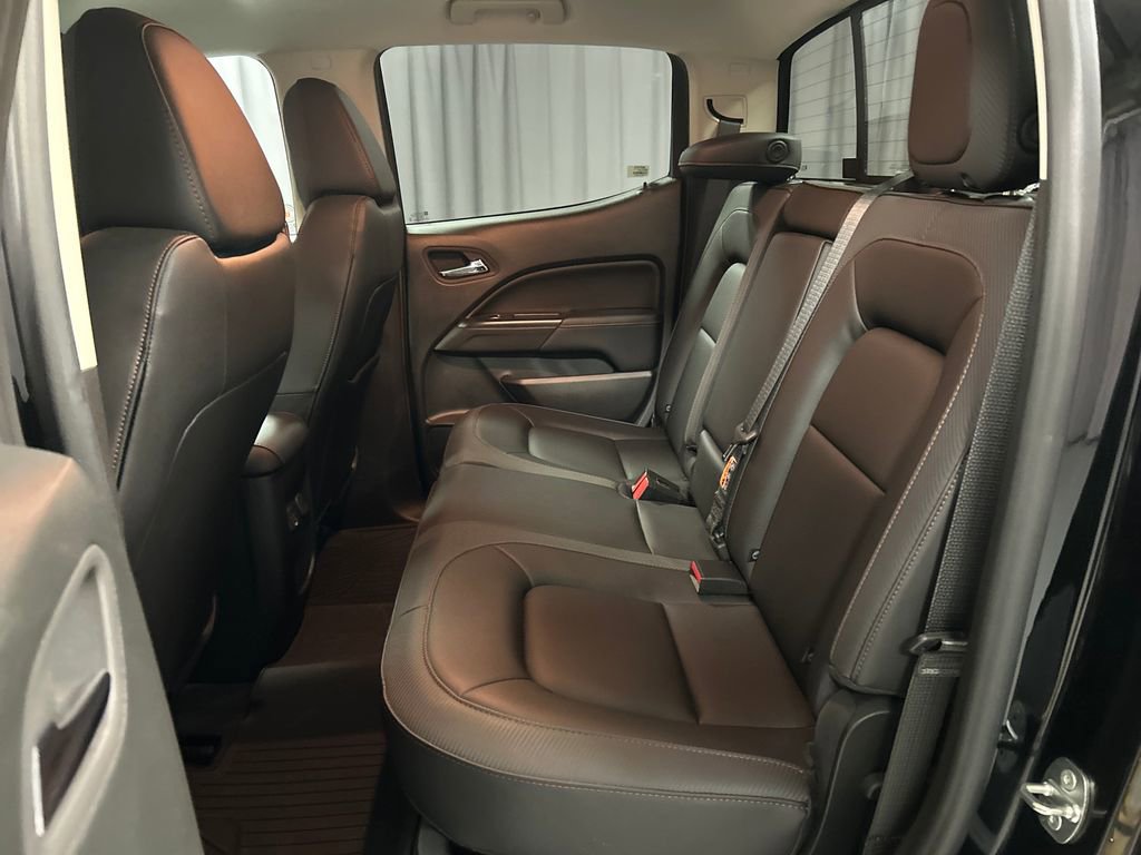 Used 2022 GMC Canyon AT4 image 22