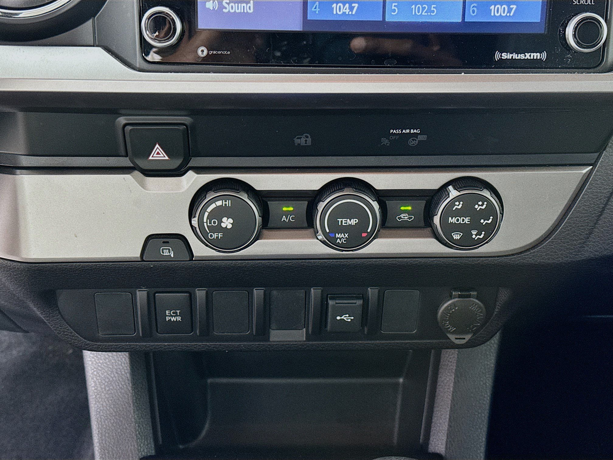Certified 2023 Toyota Tacoma SR5 w/ SR5 Appearance Package RWD image 15