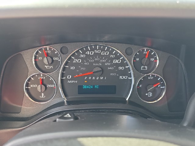 Used 2020 Chevrolet Express 3500 w/ Power Convenience Package RWD image 16