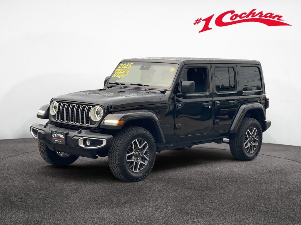Used 2025 Jeep Wrangler Unlimited Sahara AWD/4WD image 36