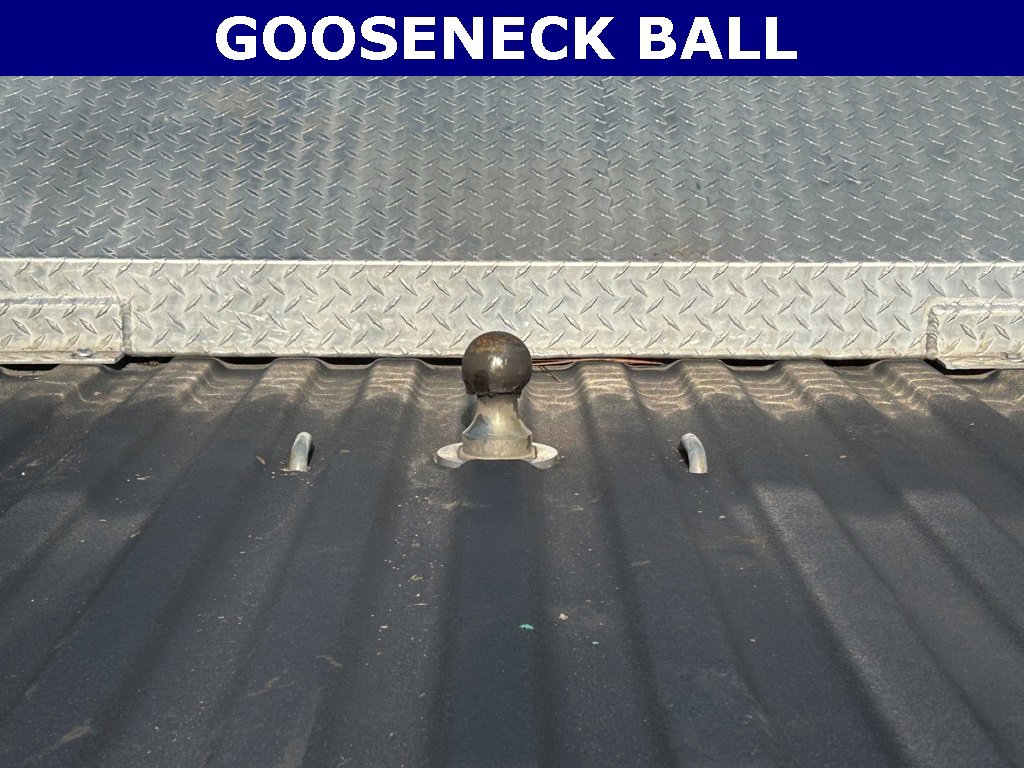 Used 2023 GMC Sierra 3500 SLT w/ SLT Premium Package image 14