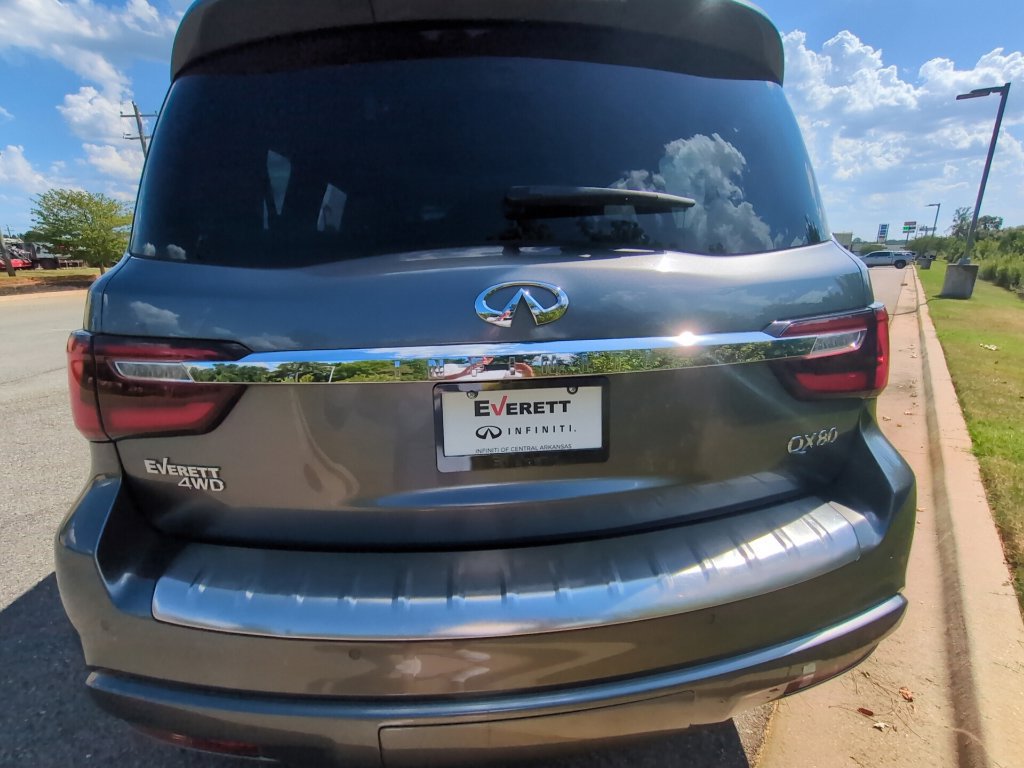 Used 2021 INFINITI QX80 Sensory w/ Cargo Package AWD/4WD image 7