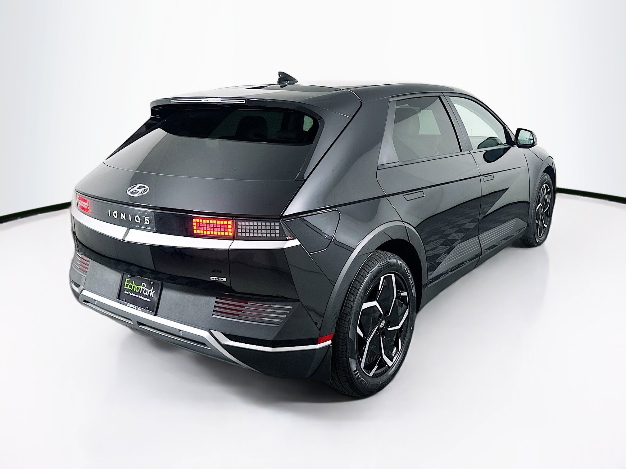 Used 2023 Hyundai Ioniq 5 SEL image 9