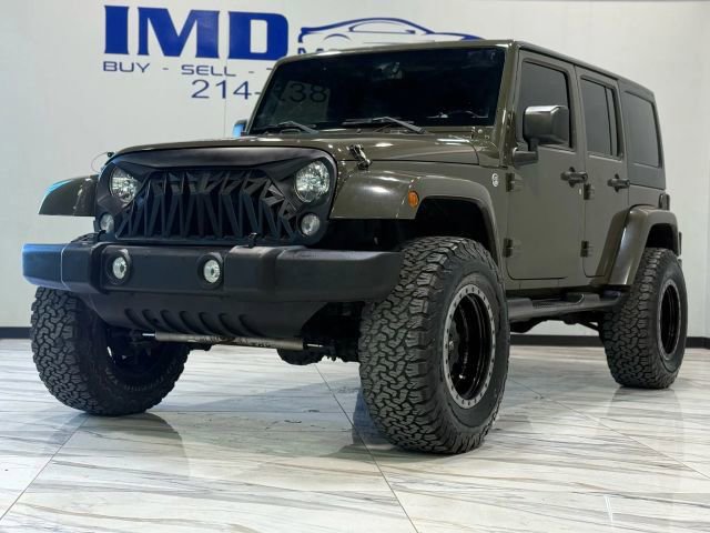 Used 2015 Jeep Wrangler Unlimited Sahara w/ Max Tow Package image 52
