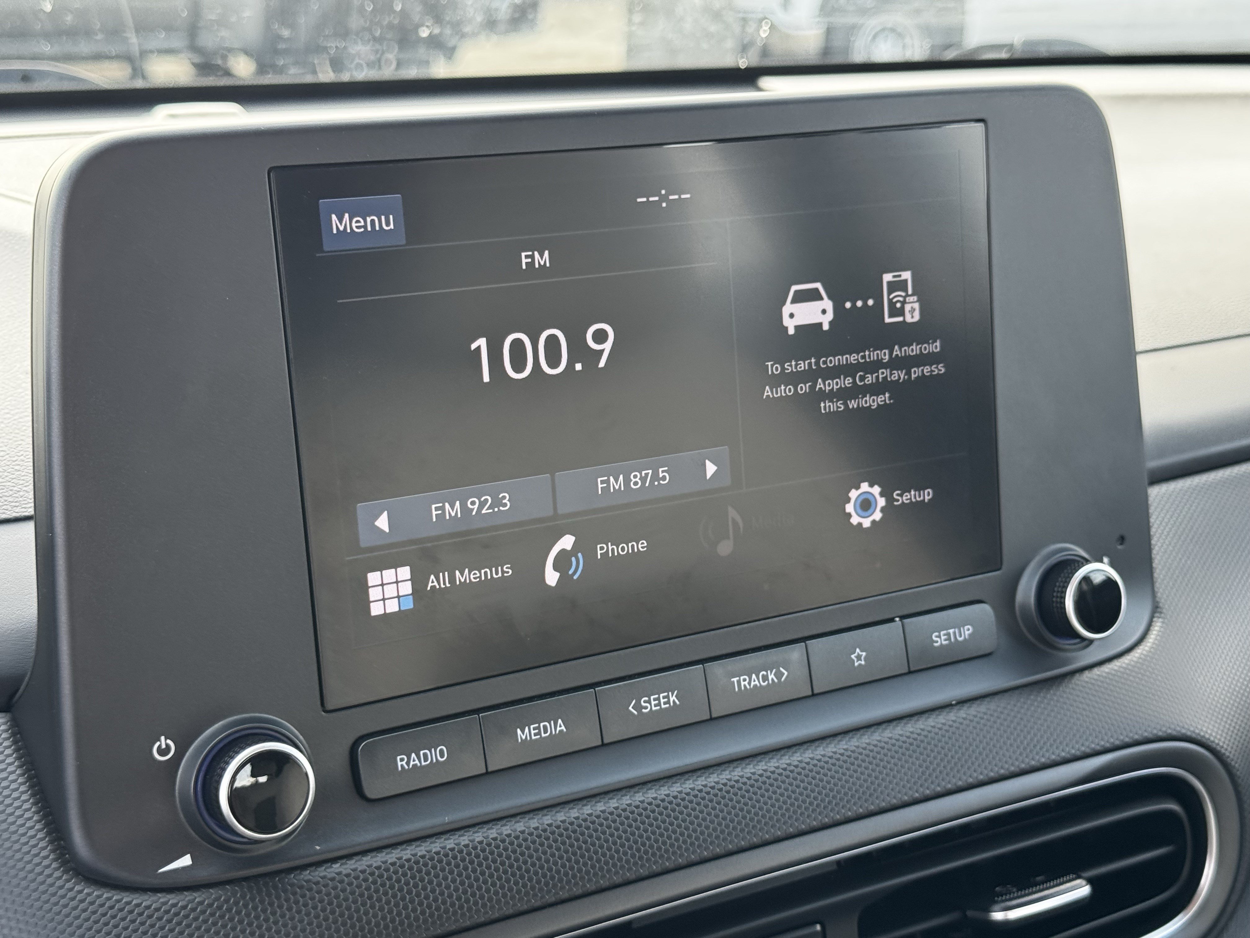 Used 2023 Hyundai Kona SE AWD/4WD image 18