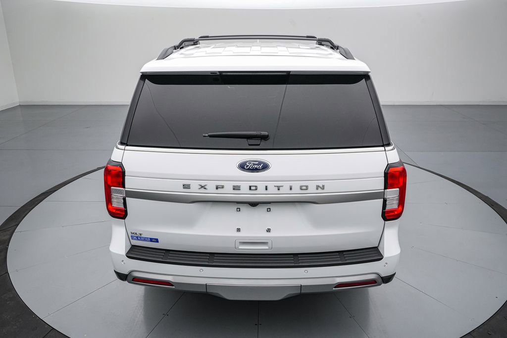 Certified 2024 Ford Expedition XLT AWD/4WD image 5