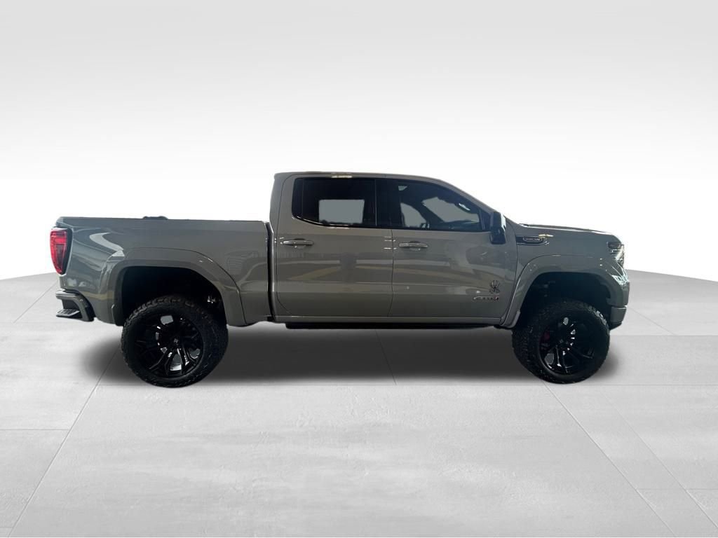 Used 2025 GMC Sierra 1500 AT4 w/ AT4 Premium Package image 3