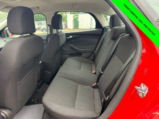 Used 2015 Ford Focus SE FWD image 19