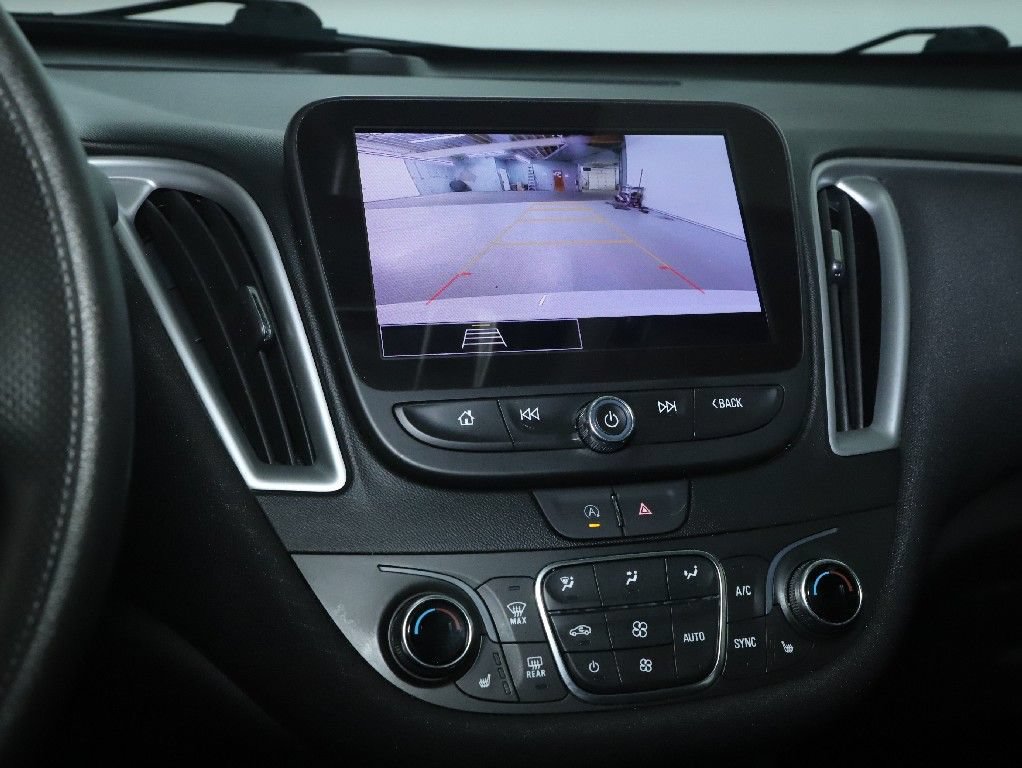 Used 2023 Chevrolet Malibu LT w/ Driver Confidence Package FWD image 29