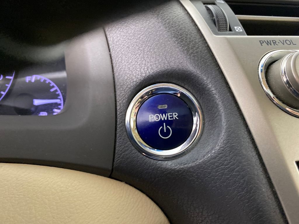 Used 2013 Lexus RX 450h FWD image 18