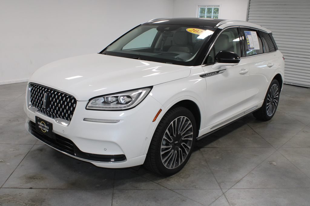 Used 2020 Lincoln Corsair Reserve w/ Equipment Group 202A AWD/4WD image 4