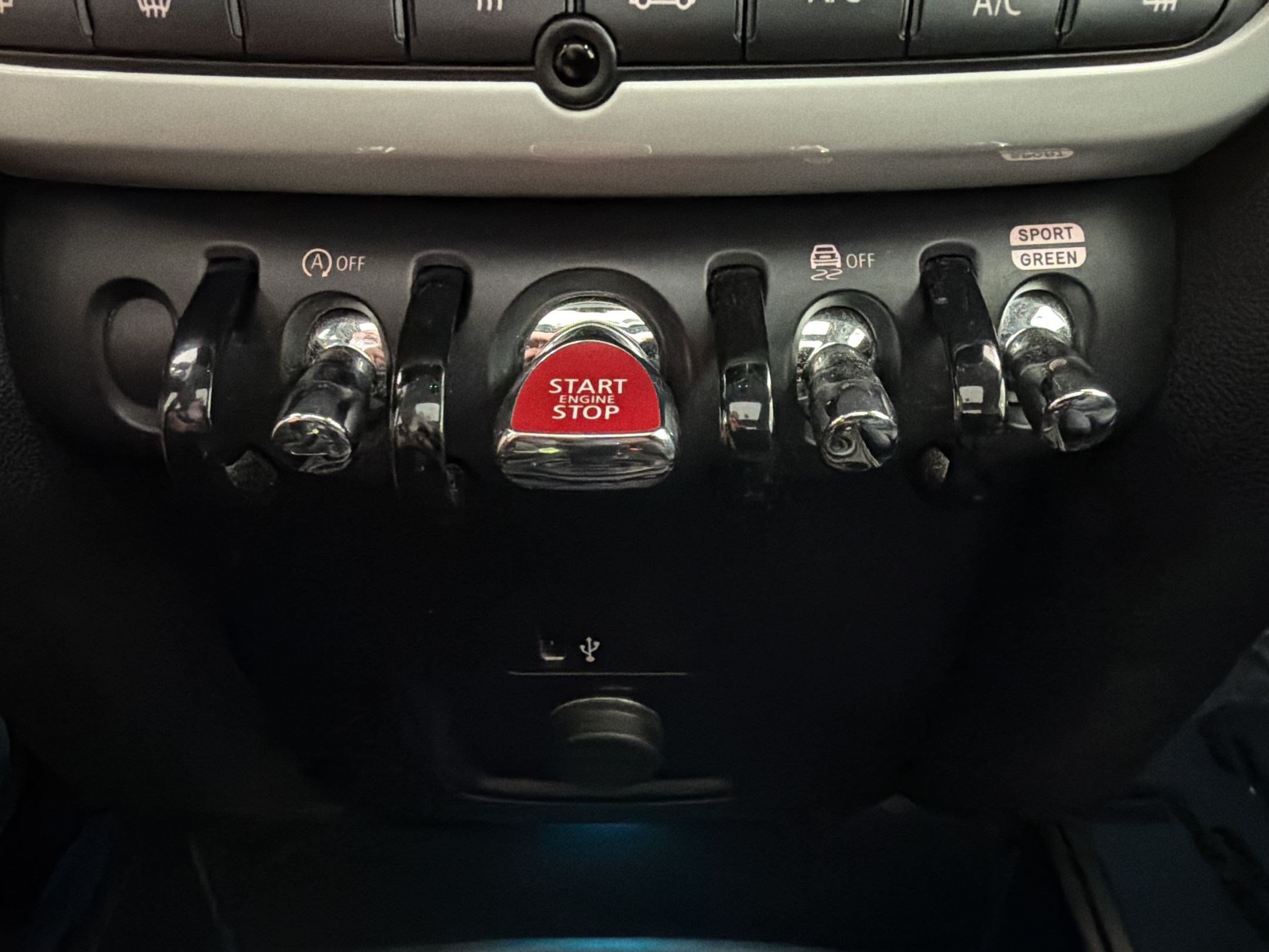 Used 2020 MINI Cooper Countryman S FWD image 20