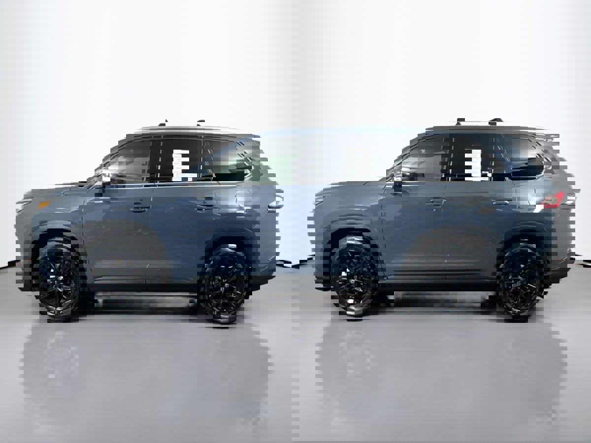 Used 2024 Toyota Grand Highlander XLE image 8