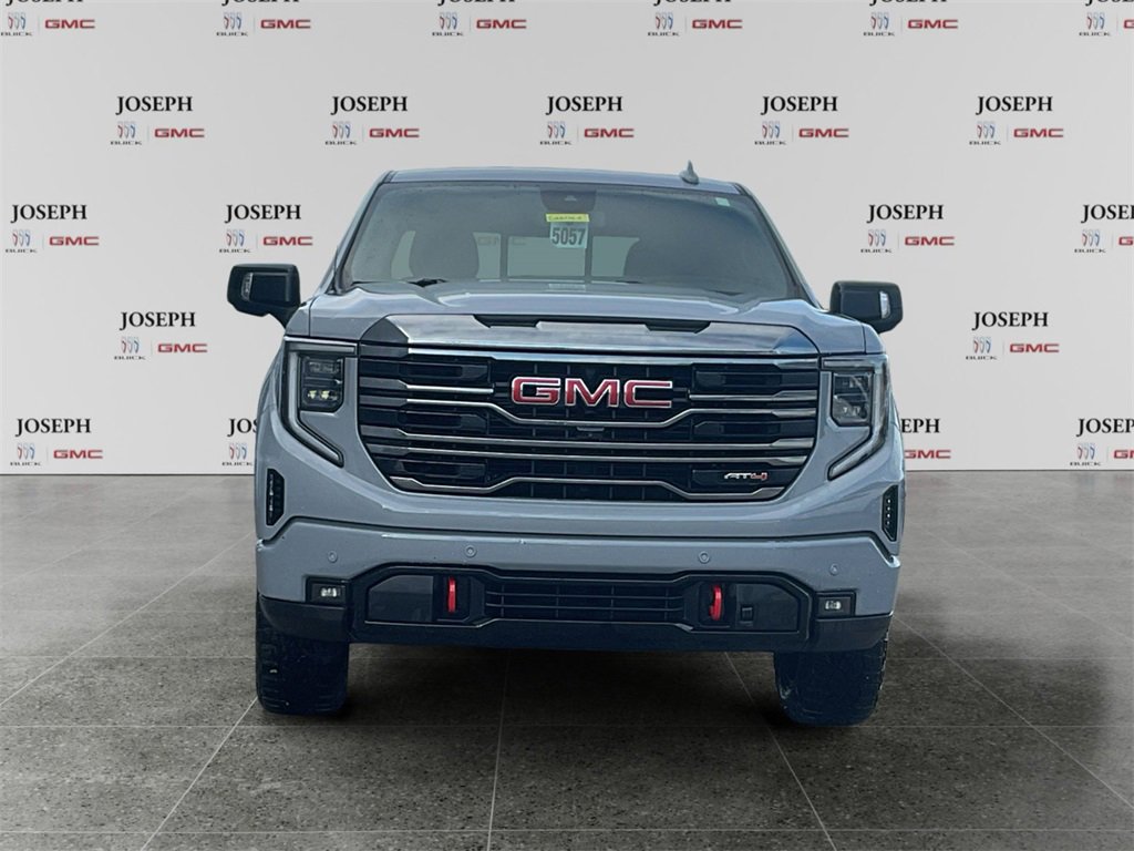 Used 2024 GMC Sierra 1500 AT4 w/ AT4 Premium Package image 3